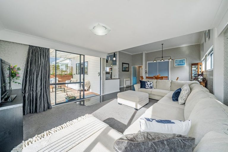 Photo of property in 55 Bristol Square, Hutt Central, Lower Hutt, 5010