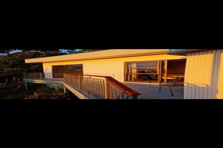 Photo of property in 45 Patui Avenue, Ngarimu Bay, Thames, 3575