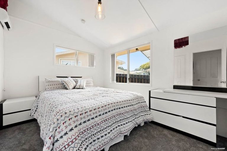 Photo of property in 22 Clover Drive, Henderson, Auckland, 0610