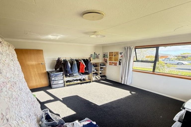 Photo of property in 39 Gilkison Street, Halfway Bush, Dunedin, 9010