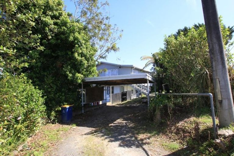 Photo of property in 1/34 Glendale Road, Glen Eden, Auckland, 0602