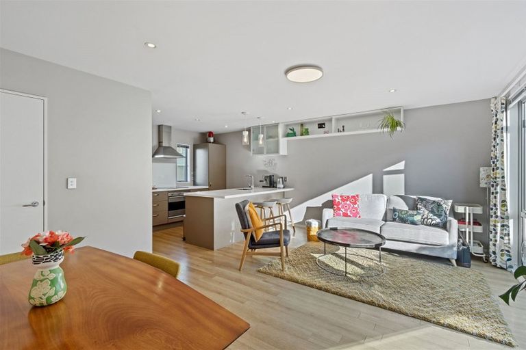 Photo of property in 974b Colombo Street, St Albans, Christchurch, 8014