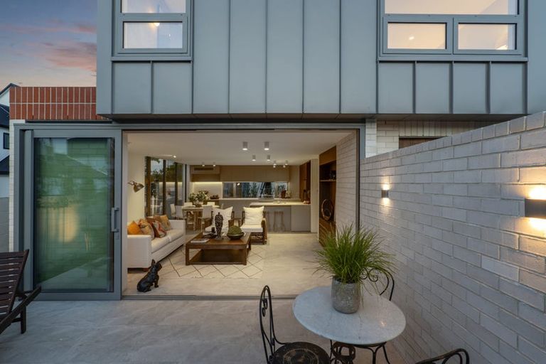 Photo of property in 141b Rugby Street, Merivale, 8014