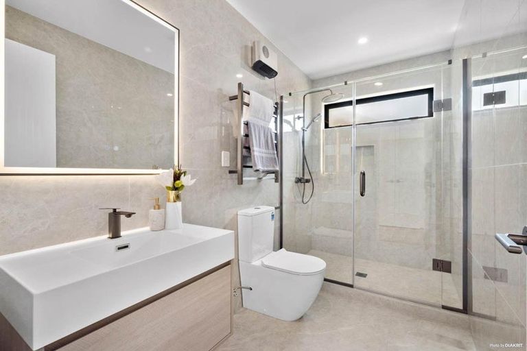 Photo of property in 57 Matangi View Drive, Orewa, 0931