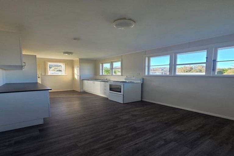 Photo of property in 356 Oxford Terrace, Avalon, Lower Hutt, 5011