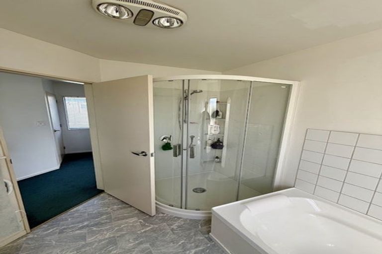 Photo of property in 39a Bannister Avenue, Johnsonville, Wellington, 6037