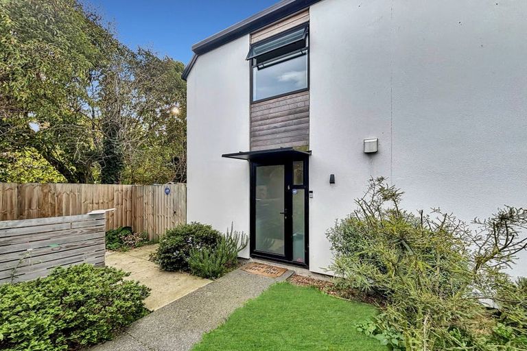 Photo of property in 6/35 Percy Street, Phillipstown, Christchurch, 8011