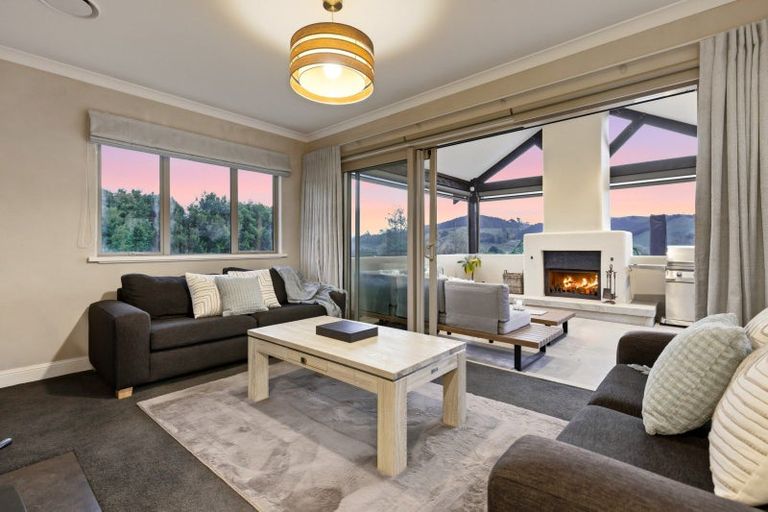 Photo of property in 60 Miles Lane, Tauriko, Tauranga, 3110