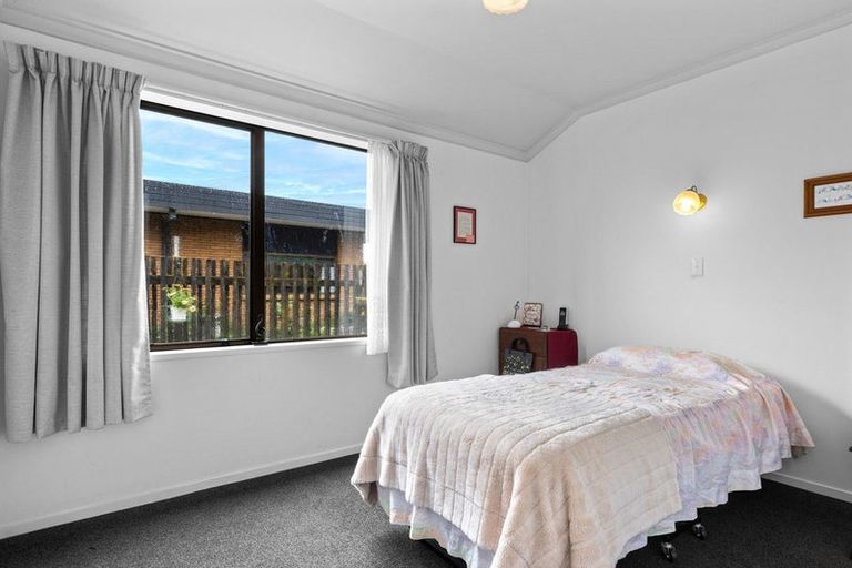Photo of property in 54a Raleigh Street, Leamington, Cambridge, 3432