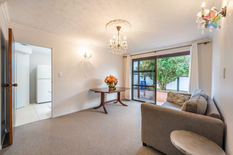 Photo of property in 2 Mcenroe Grove, Naenae, Lower Hutt, 5011