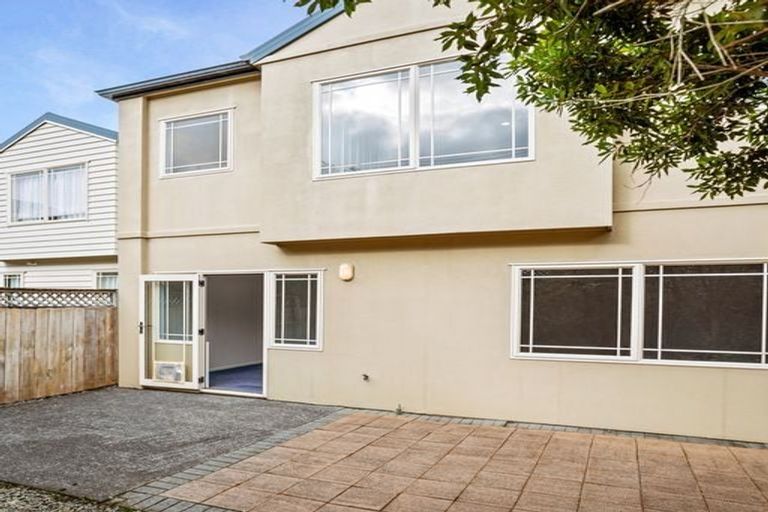 Photo of property in 145e Hobsonville Road, West Harbour, Auckland, 0618