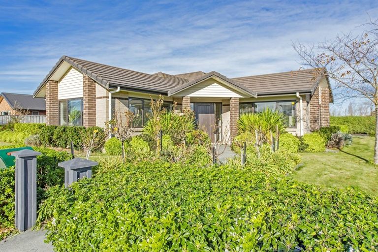 Photo of property in 103 Pegasus Boulevard, Pegasus, 7612