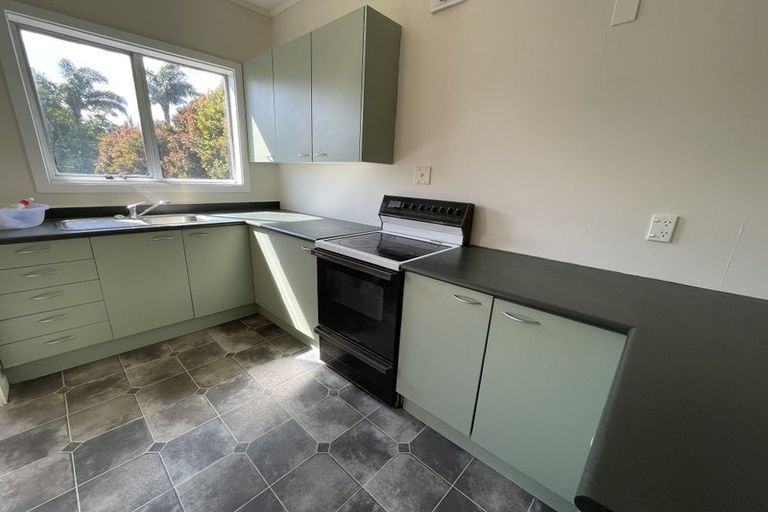 Photo of property in 35a Matai Road, Stanmore Bay, Whangaparaoa, 0932