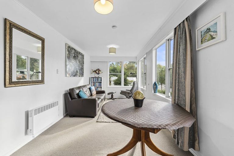 Photo of property in 28 Carrington Street, New Plymouth, 4310
