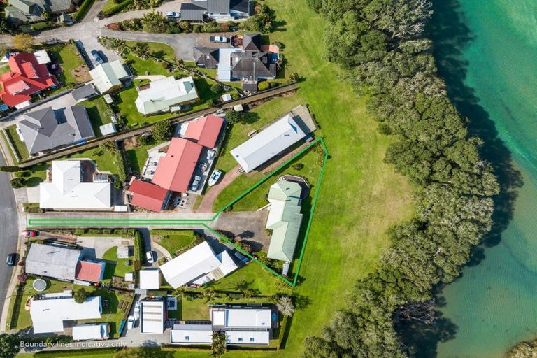 Photo of property in 111 Moana Anu Anu Avenue, Whangamata, 3620