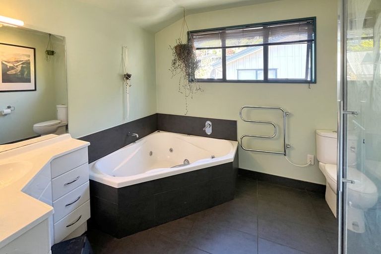 Photo of property in 87 Reserve Terrace, Lyttelton, 8082