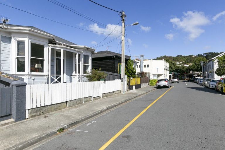 Photo of property in 10 Emmett Street, Newtown, Wellington, 6021