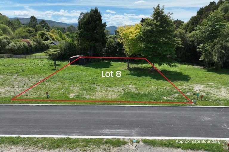 Photo of property in 351 Main Road North, Brown Owl, Upper Hutt, 5018