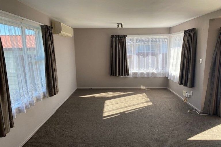 Photo of property in 73 Moffett Street, Islington, Christchurch, 8042