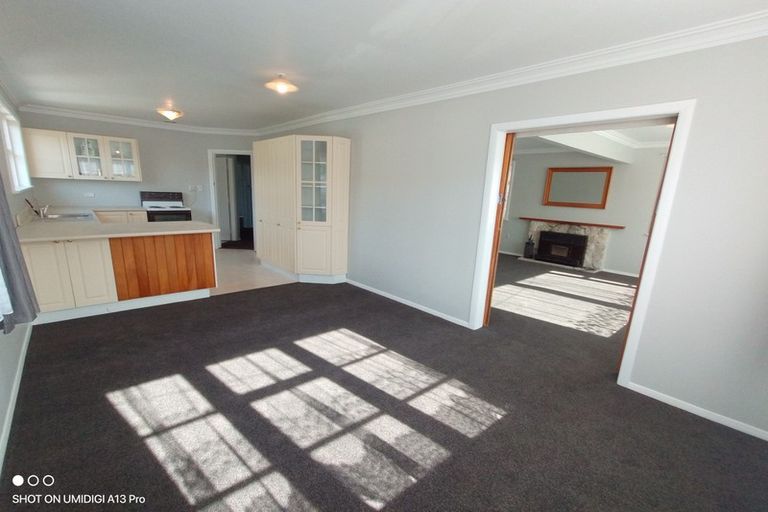 Photo of property in 59 Main Road, Wainuiomata, Lower Hutt, 5014