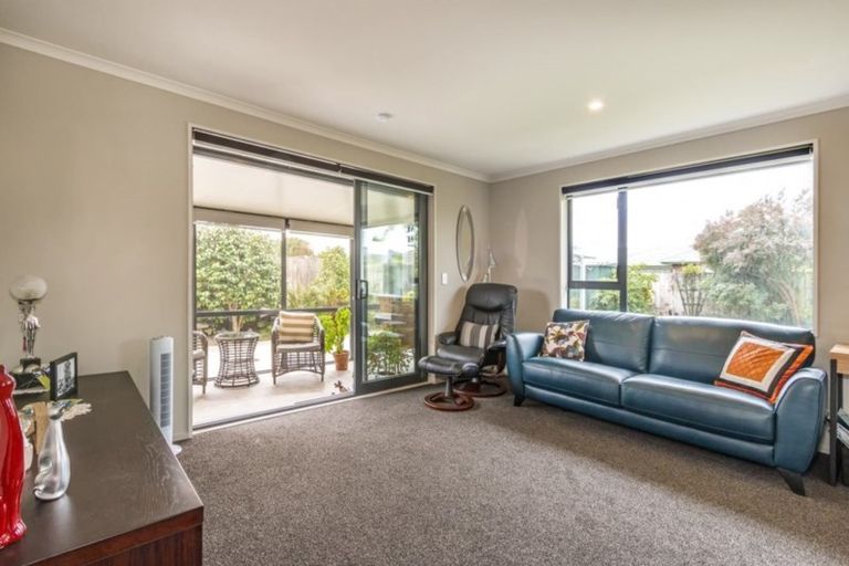 Photo of property in 14 Lamorna Road, Parklands, Christchurch, 8083