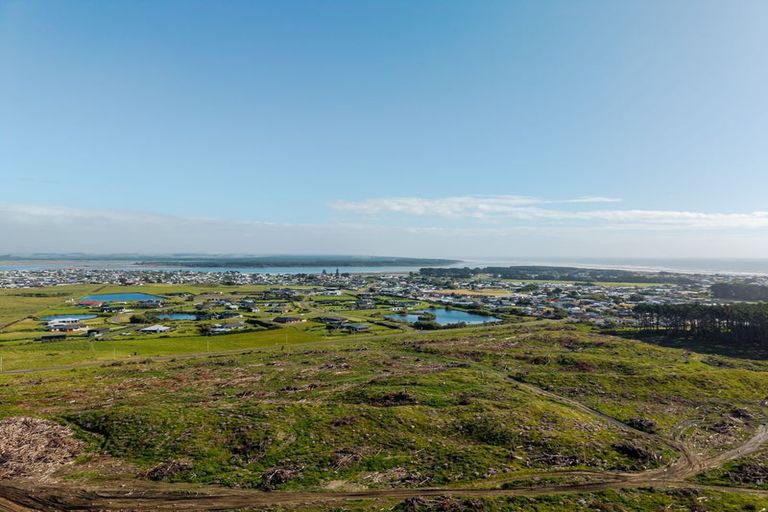 Photo of property in 3 Carex Grove, Foxton Beach, Foxton, 4815