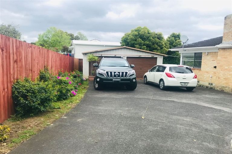 Photo of property in 345 Pakuranga Road, Pakuranga Heights, Auckland, 2010