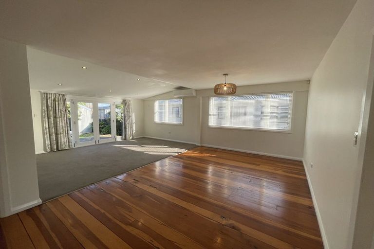 Photo of property in 20 South Street, Petone, Lower Hutt, 5012