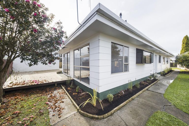 Photo of property in 85 Long Melford Road, Awapuni, Palmerston North, 4412