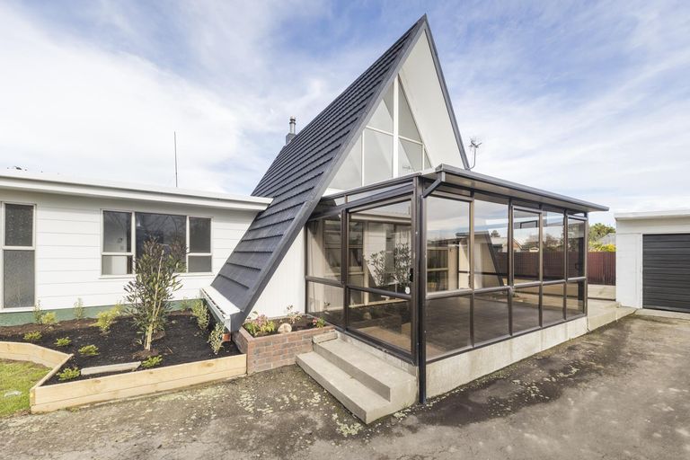 Photo of property in 85 Long Melford Road, Awapuni, Palmerston North, 4412