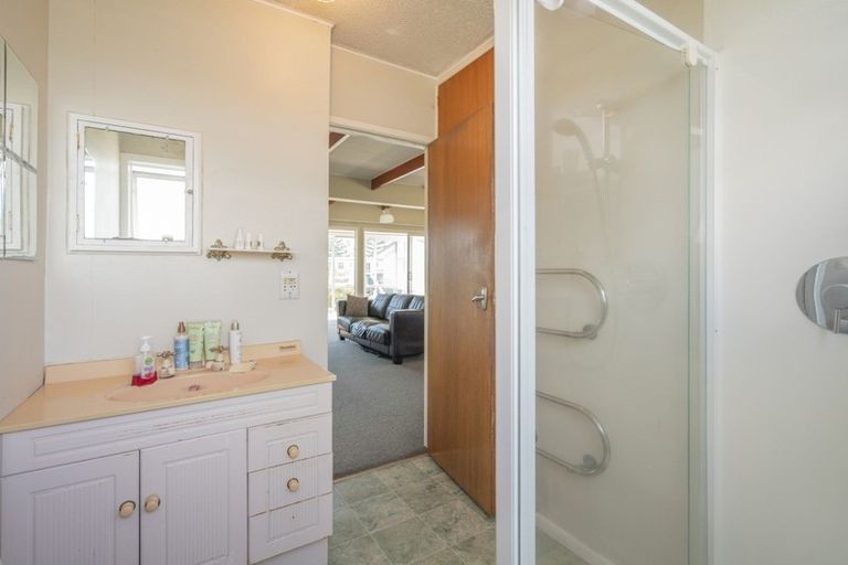 Photo of property in 5 Mercury Street, Whitianga, 3510