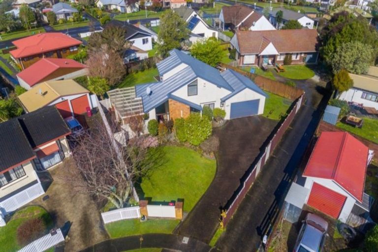 Photo of property in 14 Halyard Close, Flagstaff, Hamilton, 3210