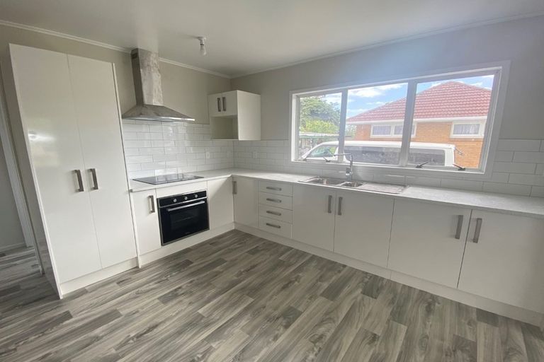 Photo of property in 23 Haddon Street, Mangere East, Auckland, 2024