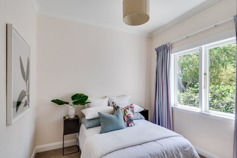 Photo of property in 9 Lindsay Street, Havelock North, 4130