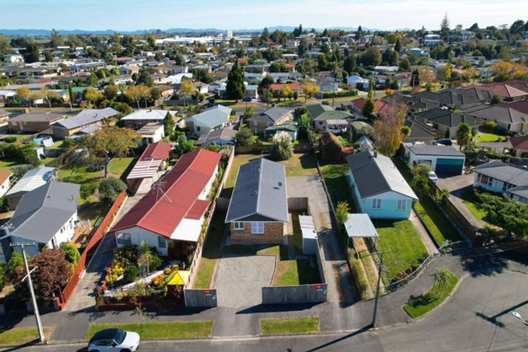 Photo of property in 19a Sundown Crescent, Melville, Hamilton, 3206