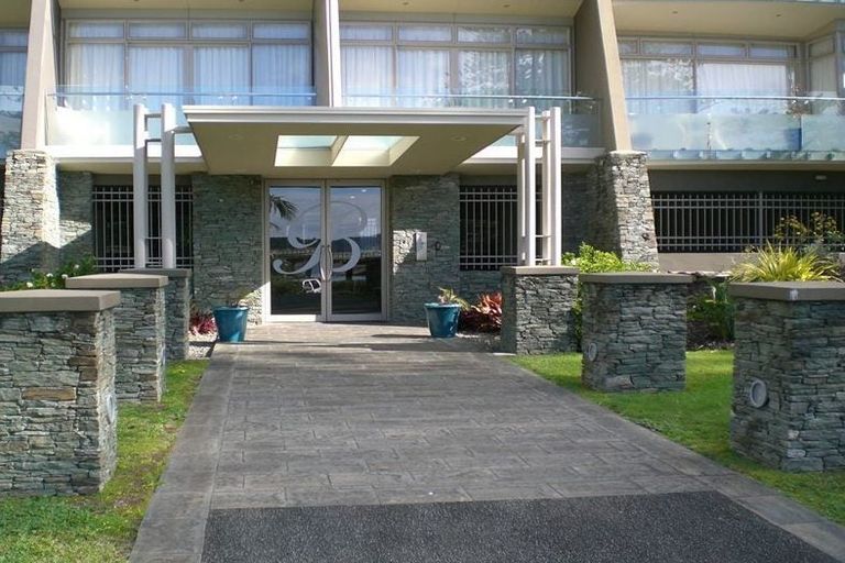 Photo of property in Bridgewater Apartments, 310/7 Te Rangi Cross Road, Paihia, 0200