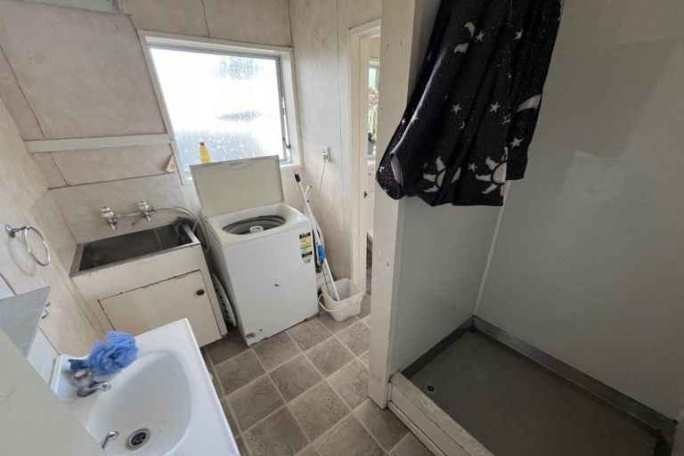 Photo of property in 221c Puriri Street, Castlecliff, Wanganui, 4501