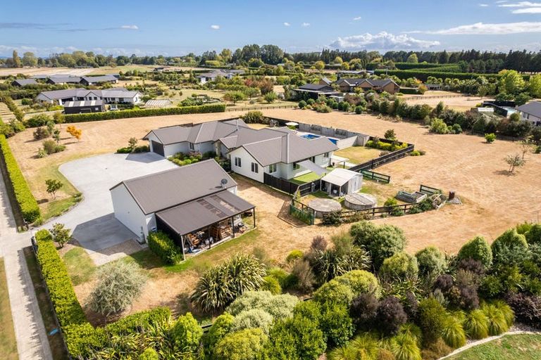 Photo of property in 17 Margot Lane, Matangi, Hamilton, 3283
