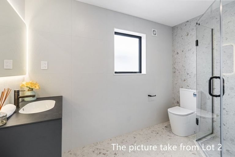 Photo of property in 105c Sycamore Drive, Sunnynook, Auckland, 0620