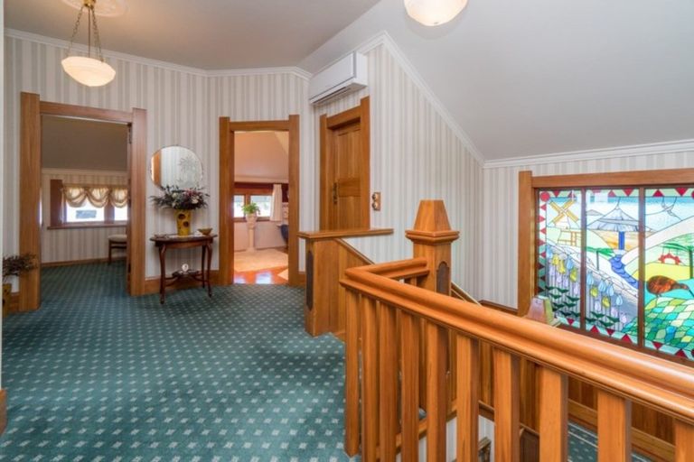 Photo of property in 13 Victoria Street, Hawera, 4610