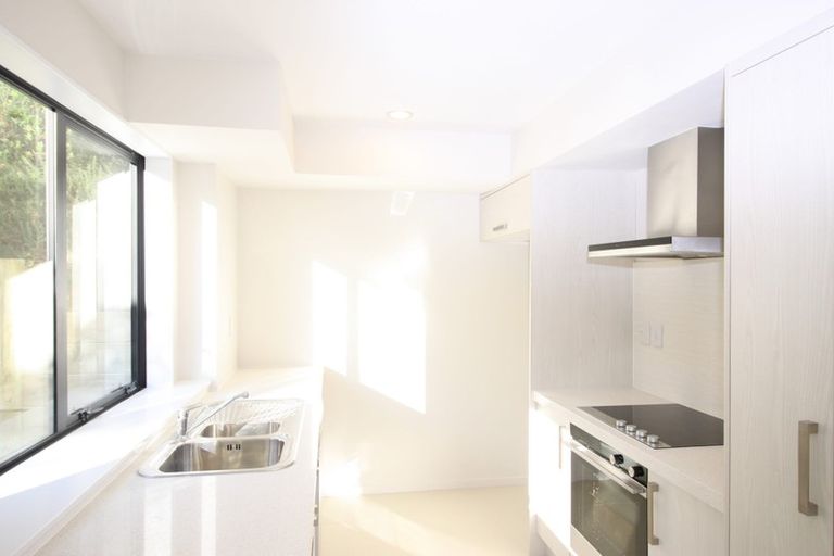 Photo of property in 69u7 Sheridan Terrace, Johnsonville, Wellington, 6037