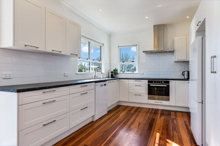 Photo of property in 897 Kihikihi Road, Te Awamutu, 3800