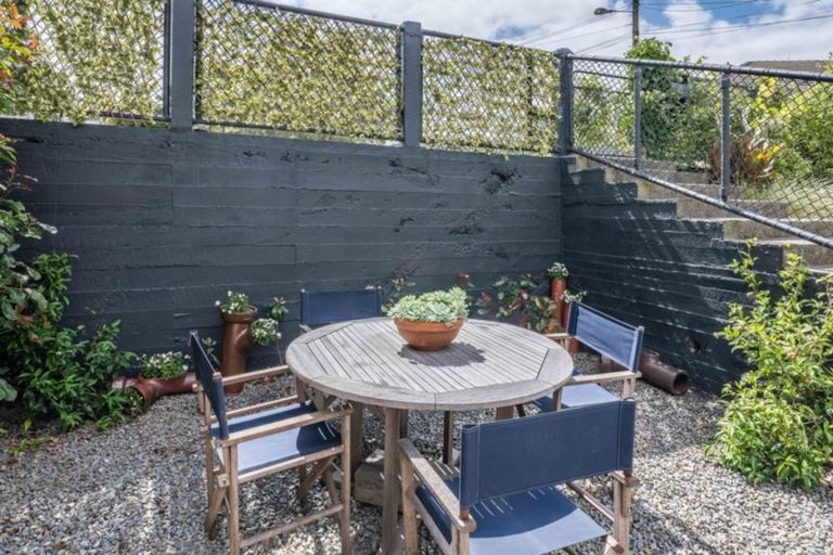 Photo of property in 40 Dominion Park Street, Johnsonville, Wellington, 6037