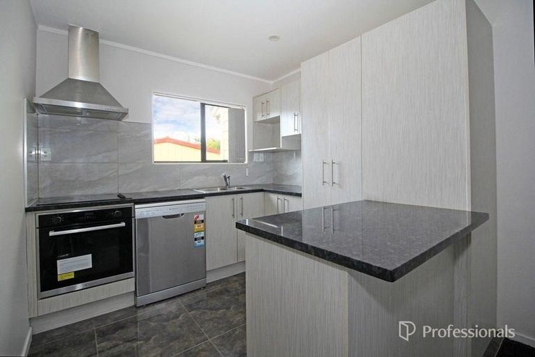 Photo of property in 3/80 Marne Road, Papakura, 2110