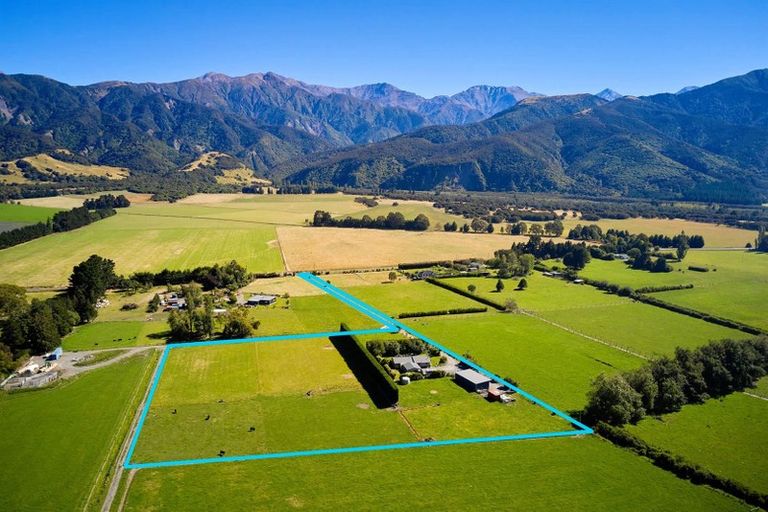 Photo of property in 887 Inland Road, Inland Road, Kaikoura, 7373