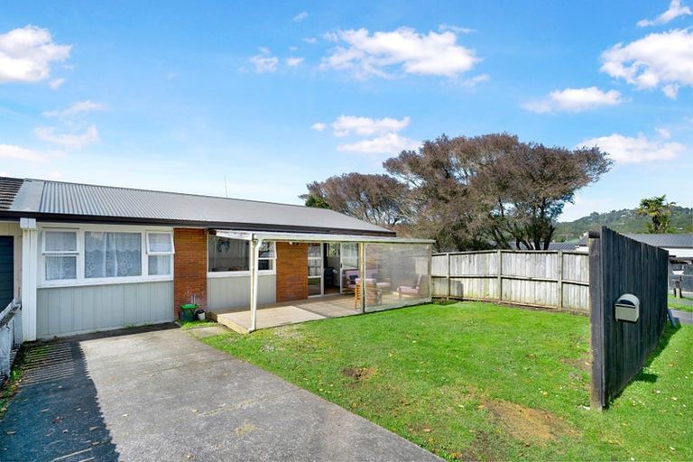 Photo of property in 2/2 Kashmir Road, Glen Eden, Auckland, 0602