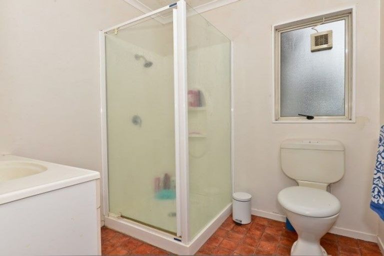 Photo of property in 29e Opoia Road, Hamilton East, Hamilton, 3216