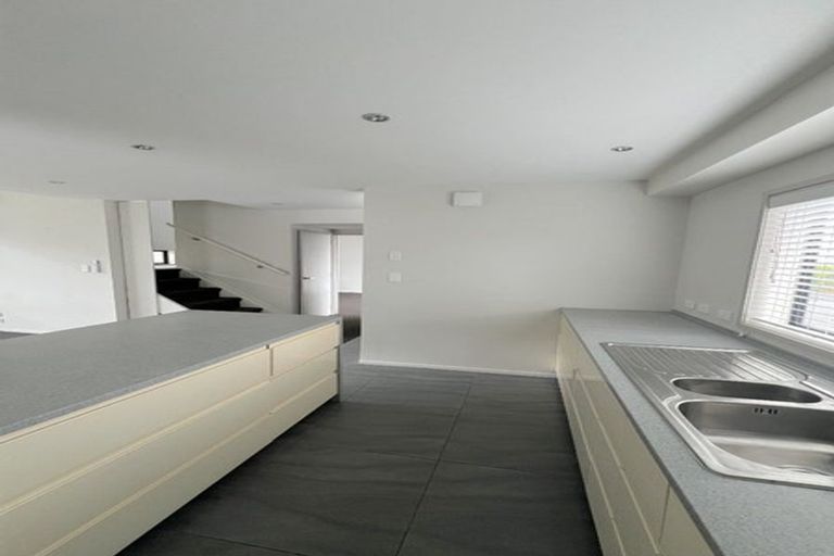 Photo of property in 195u1 Massey Street, Frankton, Hamilton, 3204