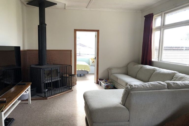 Photo of property in 186 Morton Street, Strathern, Invercargill, 9812