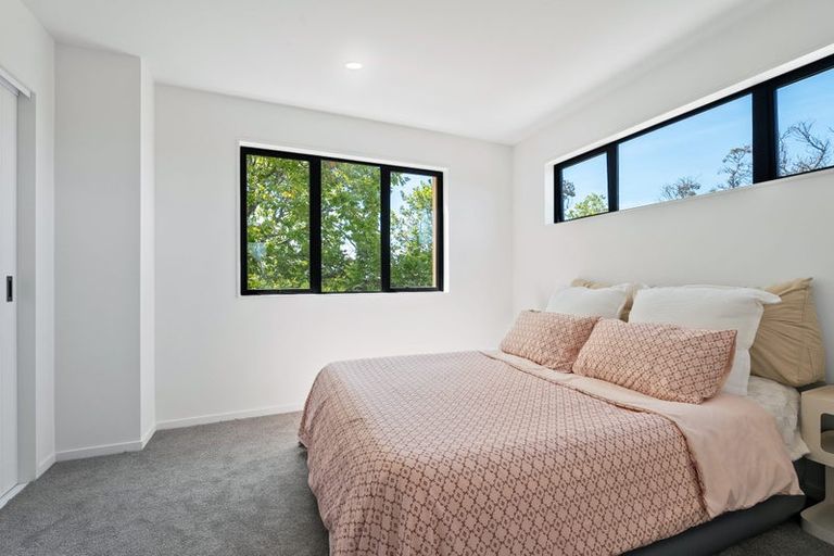 Photo of property in 20 Seabrook Avenue, New Lynn, Auckland, 0600